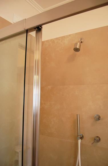 Bianchi e Fontana stainless steel shower stall